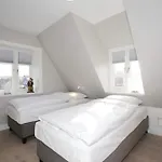 Friesenhaus Gaadt, Hs2 Feriehus *